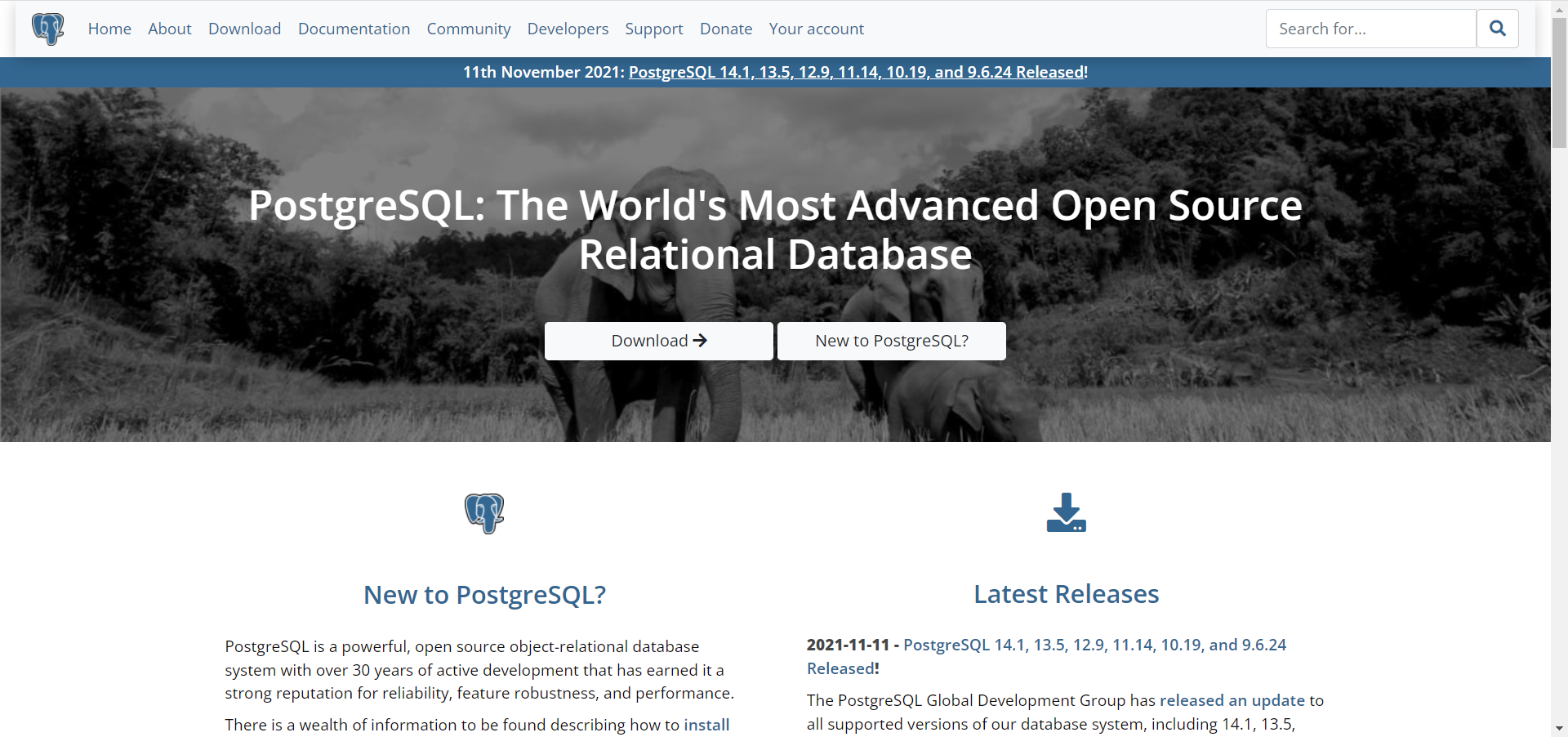 Página inicial do PostgreeSQL na qual há um banner com a imagem de uma família de elefantes na savana em escala de cinza e, sobre ela, a frase "PostgreSQL: The World's Most Advanced Open Source Relational Database". Tradução "PostgreSQL: A Base de Dados Relacional Open Source Mais Avançada do Mundo"
